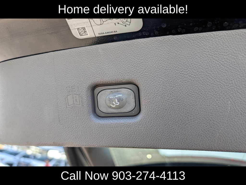 Used 2018 Lincoln MKX Select w/ Select Plus Package FWD image 27