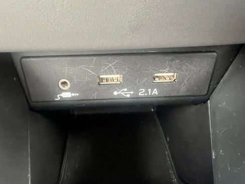 Used 2022 Subaru Outback Premium w/ Popular Package #1 image 43