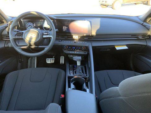 New 2026 Hyundai Elantra Sport image 5