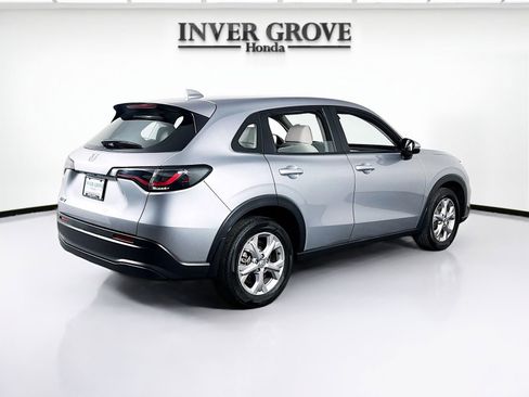 Used 2024 Honda HR-V LX image 5