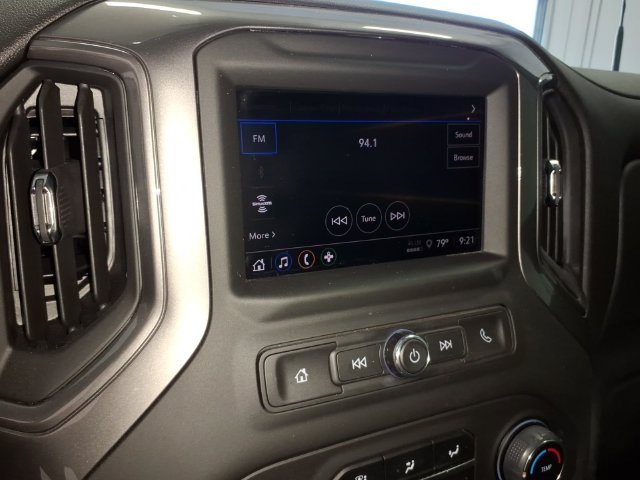 Used 2025 Chevrolet Silverado 2500 Custom w/ Custom Value Package AWD/4WD image 21