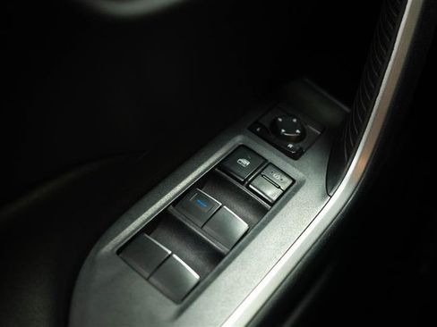 Used 2019 Toyota RAV4 XLE Premium w/ Carpet Mat Package FWD image 29