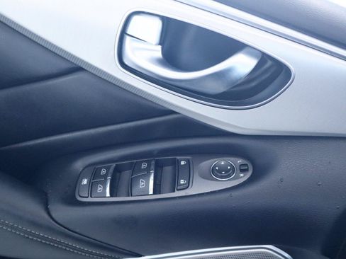 Used 2021 INFINITI Q50 Luxe w/ Seat & Sound Package RWD image 28