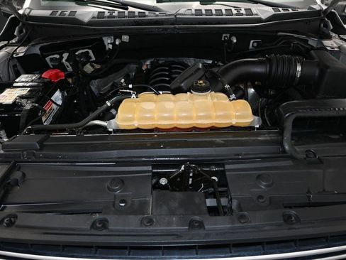Used 2018 Ford F150 Lariat AWD/4WD image 9