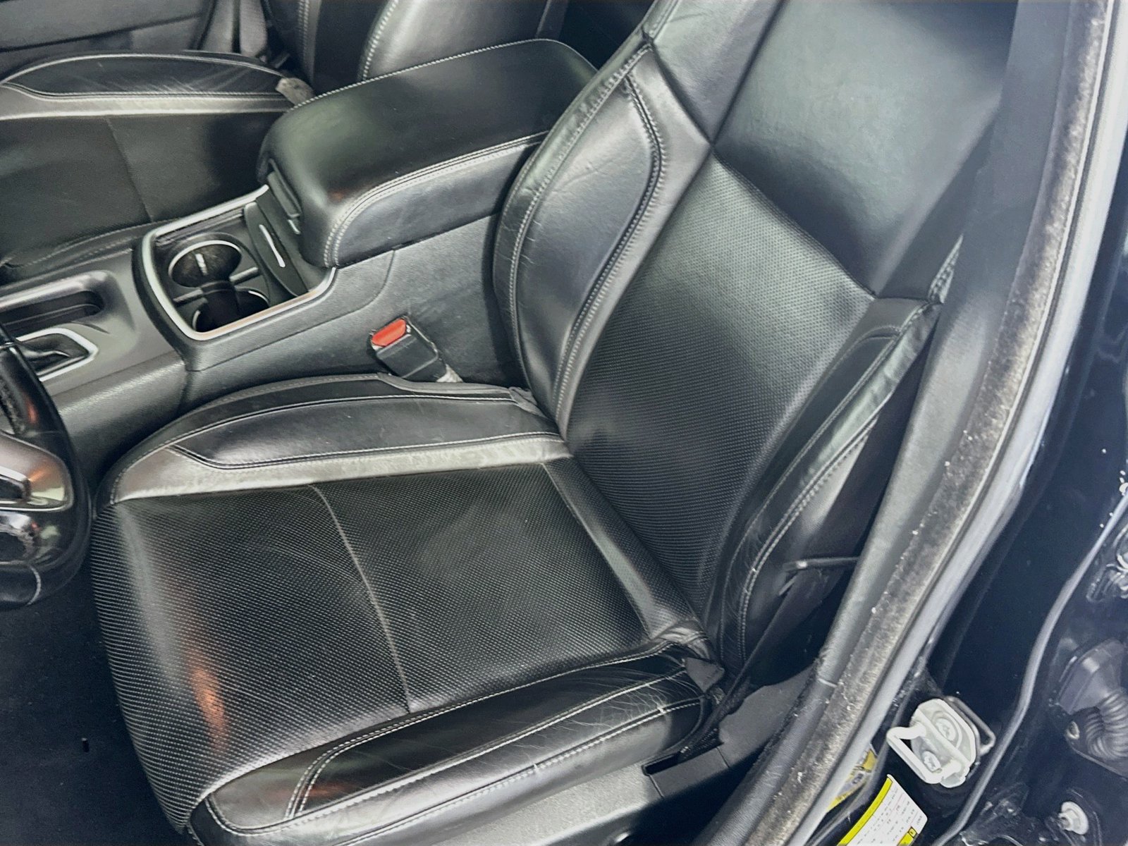 Used 2020 Dodge Charger SXT w/ Leather Interior Group RWD image 18