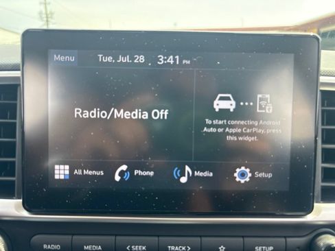 Used 2024 Hyundai Venue SEL FWD image 20