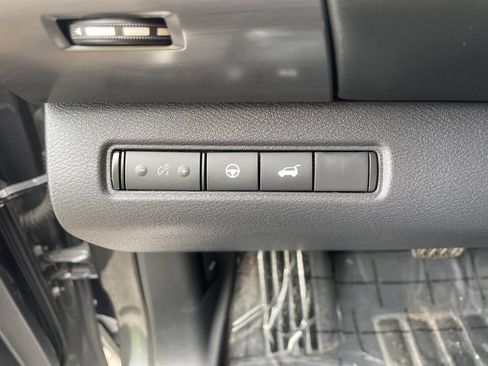 Used 2023 Nissan Pathfinder SL w/ Lighting Package (N92) FWD image 26