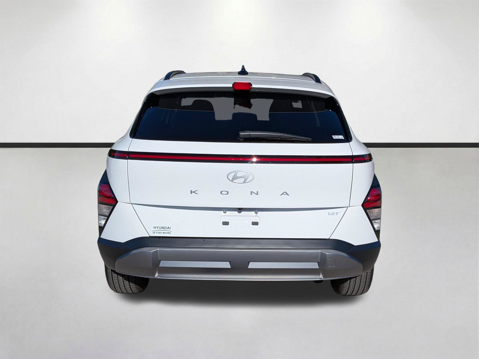 Used 2026 Hyundai Kona SEL Premium FWD image 5