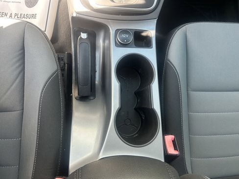 Used 2016 Ford Escape SE w/ SE Cold Weather Package AWD/4WD image 14