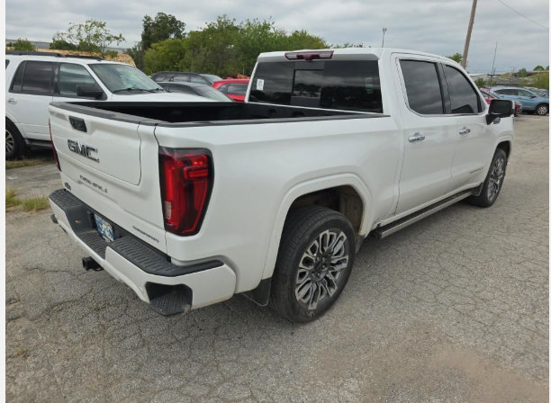Used 2024 GMC Sierra 1500 Denali Ultimate AWD/4WD image 4