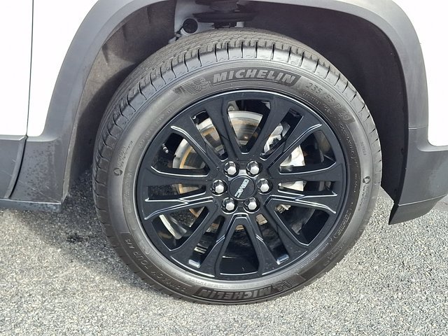 Used 2023 GMC Acadia SLT w/ Elevation Edition AWD/4WD image 11