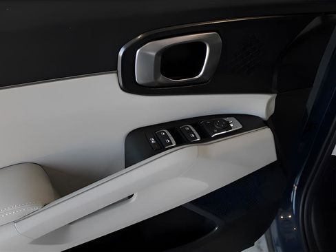 New 2025 Kia Sorento EX w/ Panoramic Sunroof Package image 23