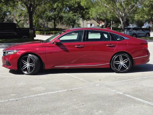 Used 2021 Honda Accord Touring image 5