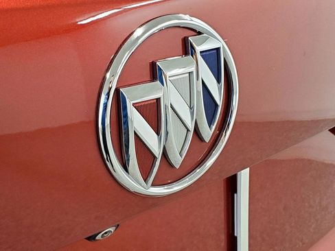 Used 2022 Buick Envision Preferred image 23