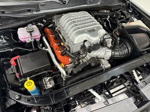 Used 2022 Dodge Challenger SRT Hellcat w/ Plus Package image 40