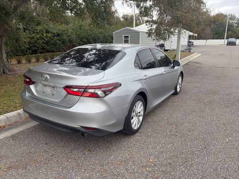 Certified 2022 Toyota Camry LE image 3