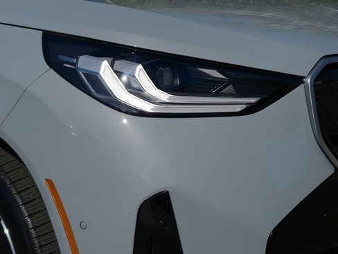 New 2026 BMW X3 xDrive30 w/ M Sport Package image 8