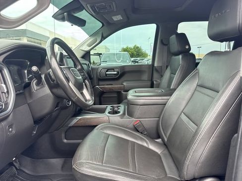 Used 2022 GMC Sierra 1500 Denali w/ Denali Premium Package AWD/4WD image 13