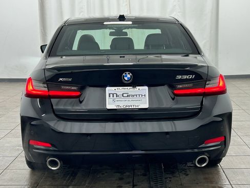 Used 2023 BMW 330i xDrive Sedan w/ Parking Assistance Package image 4