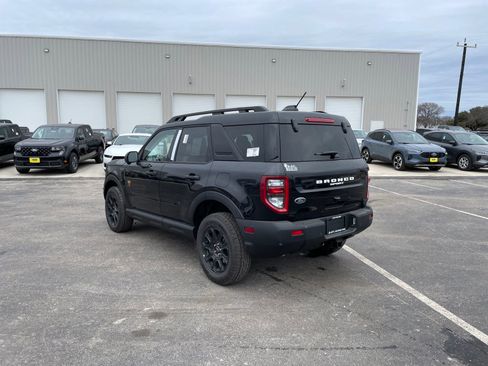 New 2025 Ford Bronco Sport Badlands w/ Badlands Tech Package AWD/4WD image 3