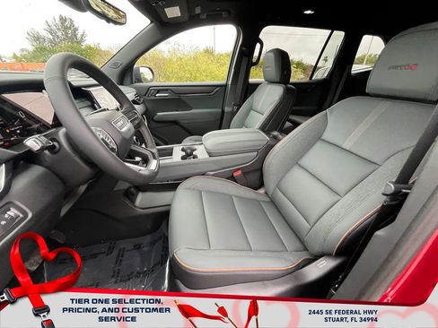 New 2026 GMC Acadia AT4 w/ Luxury Package image 10