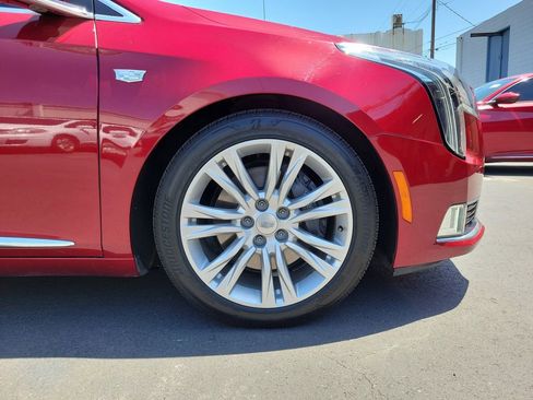 Used 2019 Cadillac XTS Luxury w/ Driver Awareness Package AWD/4WD image 9