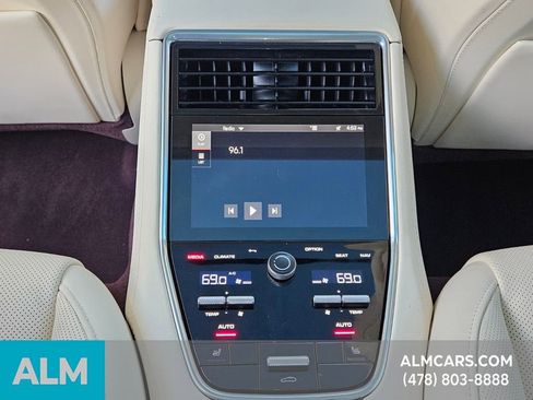Used 2022 Porsche Panamera 4 image 18