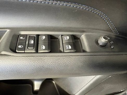 New 2026 Jeep Compass Limited AWD/4WD image 21