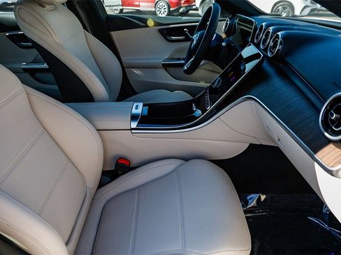 New 2025 Mercedes-Benz C 300 4MATIC Sedan image 17