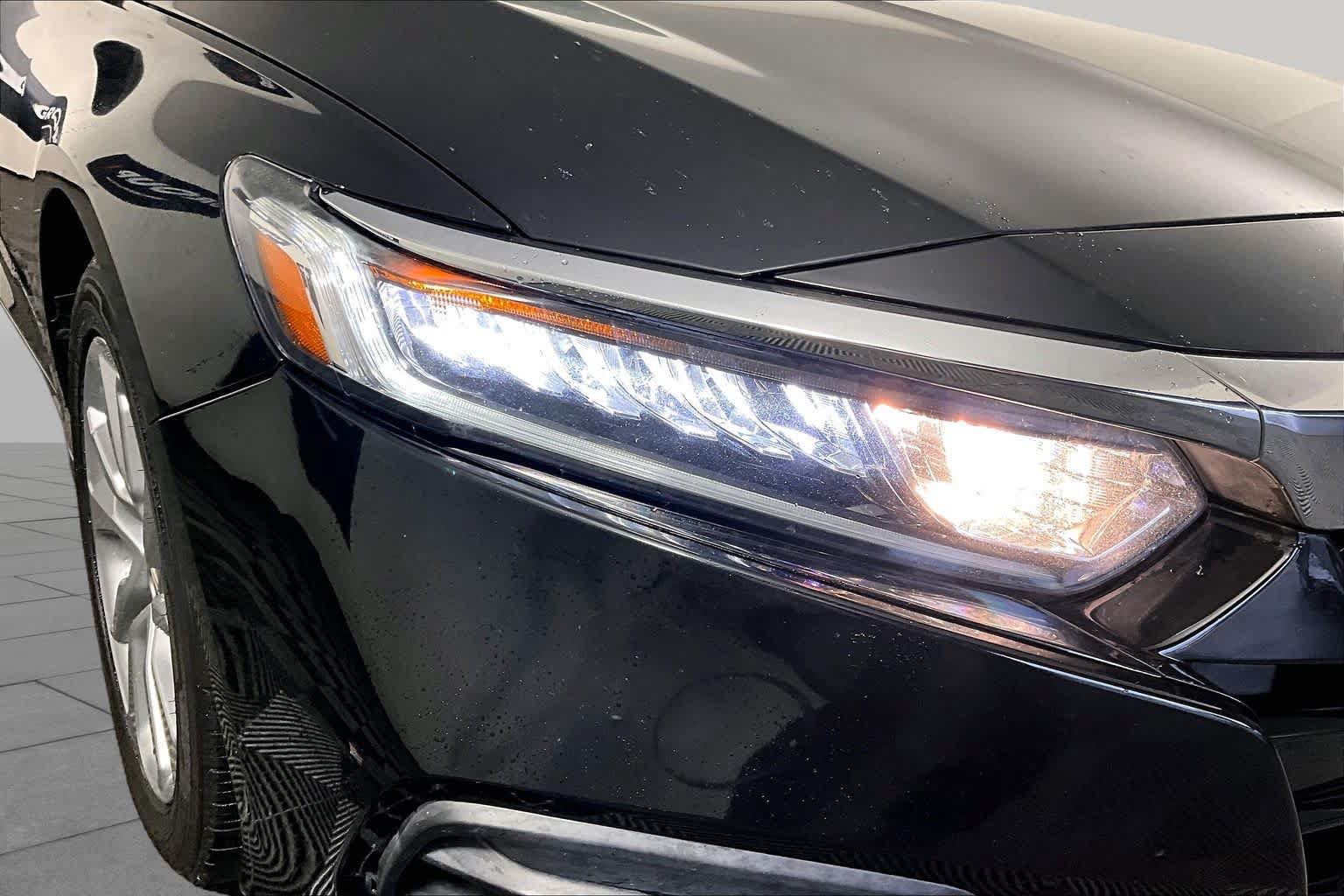 Used 2019 Honda Accord LX image 26