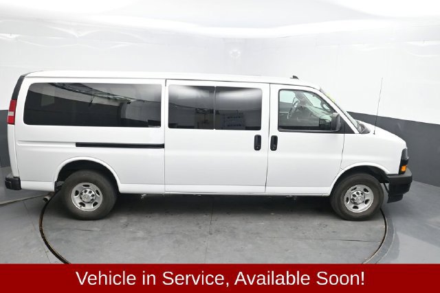 Used 2024 Chevrolet Express 3500 LS RWD image 27