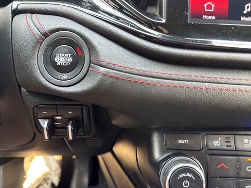 Used 2024 Dodge Durango R/T w/ Tow 'N Go Group AWD/4WD image 20