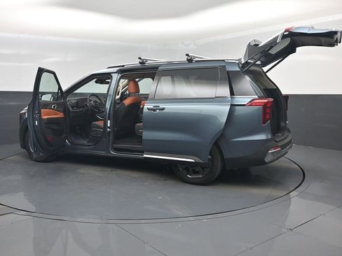 Certified 2026 Kia Carnival SX image 57