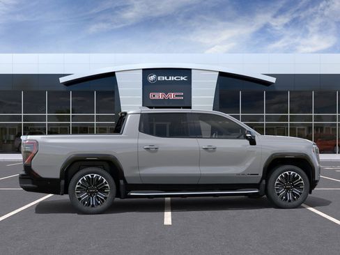 New 2026 GMC Sierra EV Denali AWD/4WD image 5