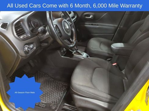 Used 2018 Jeep Renegade Altitude image 12