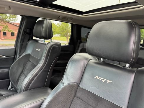 Used 2012 Jeep Grand Cherokee SRT8 w/ Luxury Group II AWD/4WD image 12