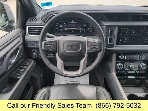 Used 2023 GMC Yukon Denali w/ Max Trailering Package AWD/4WD image 17