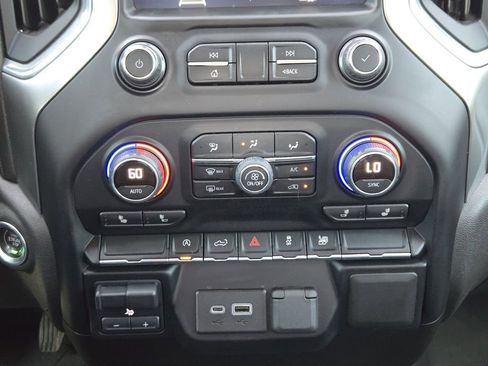 Used 2021 Chevrolet Silverado 1500 RST w/ Bed Protection Package image 14