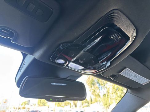 Used 2018 Alfa Romeo Giulia Quadrifoglio w/ Driver Assist Dynamic Package image 17