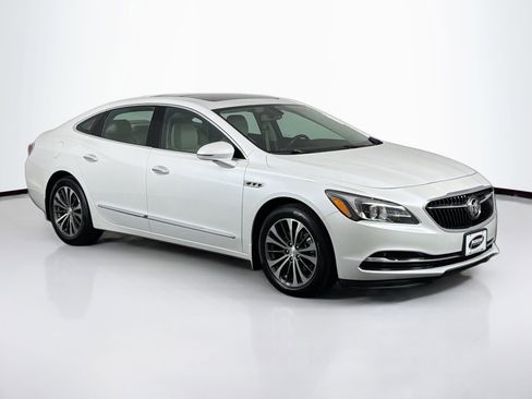 Used 2017 Buick LaCrosse Essence w/ Sun and Shade Package FWD image 2