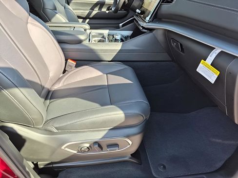 New 2026 Jeep Grand Wagoneer L Limited image 16