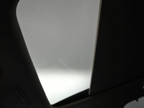 Used 2024 Honda Pilot Touring image 18