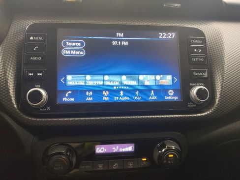 Used 2022 Nissan Kicks SV FWD image 25