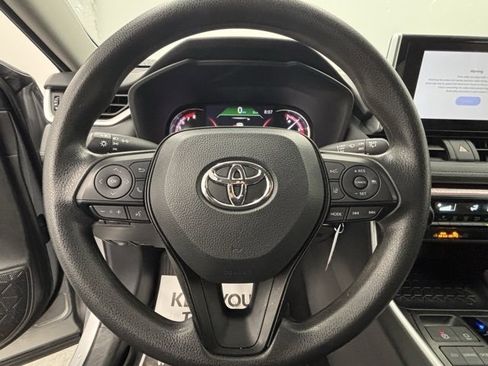 Used 2025 Toyota RAV4 LE image 16