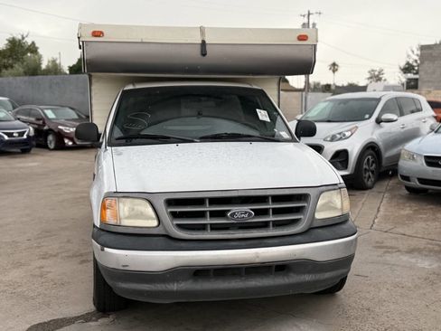 Used 2000 Ford F150 XLT 2dr Standard Cab LB RWD image 2