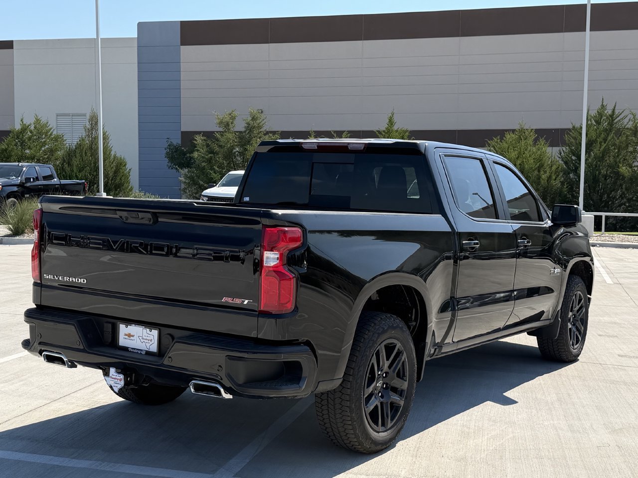 New 2026 Chevrolet Silverado 1500 RST w/ Texas Edition Plus AWD/4WD image 4
