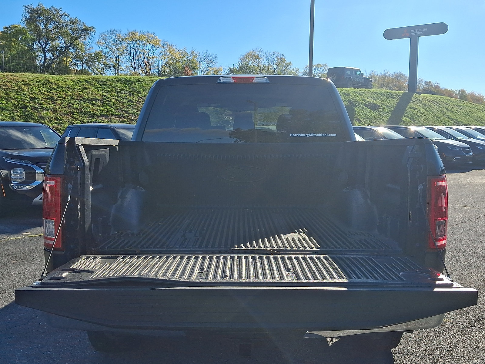 Used 2015 Ford F150 XLT AWD/4WD image 28