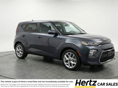 Used 2025 Kia Soul LX w/ LX Technology Package