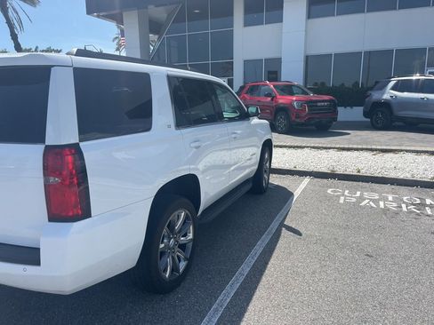 Used 2018 Chevrolet Tahoe LT AWD/4WD image 4