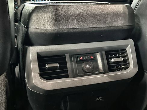 Used 2024 Ford F250 Lariat w/ Lariat Ultimate Package AWD/4WD image 28